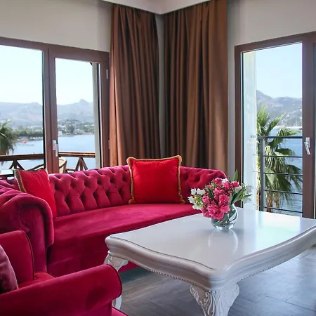 Elite Bodrum Hotel 4*