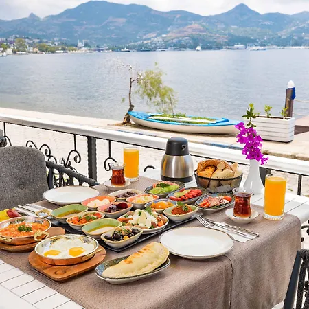 Elite 4* Αλικαρνασσός